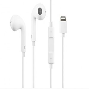 Apple Earpods with lightening connector (White)